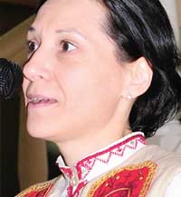 Носии с живи истории