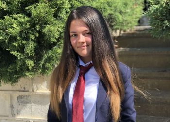 Деца пишат послания