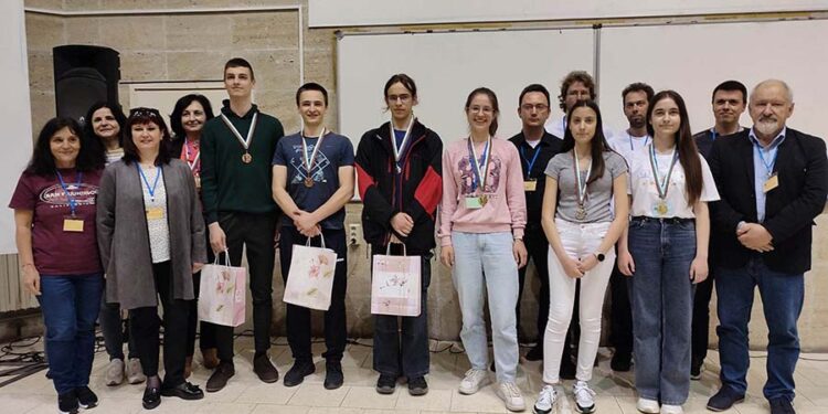 Шампионите в XXVI национална олимпиада по астрономия