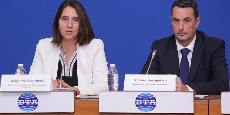 Над 1200 площадки за безопасност на движение