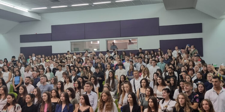 Академичната година  започна в редица висши училища