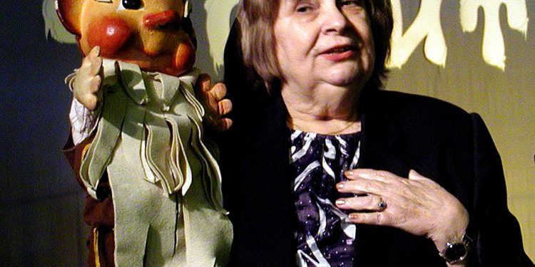 Слава Рачева, куклена актриса: Чувството за мярка е голям учител за всички