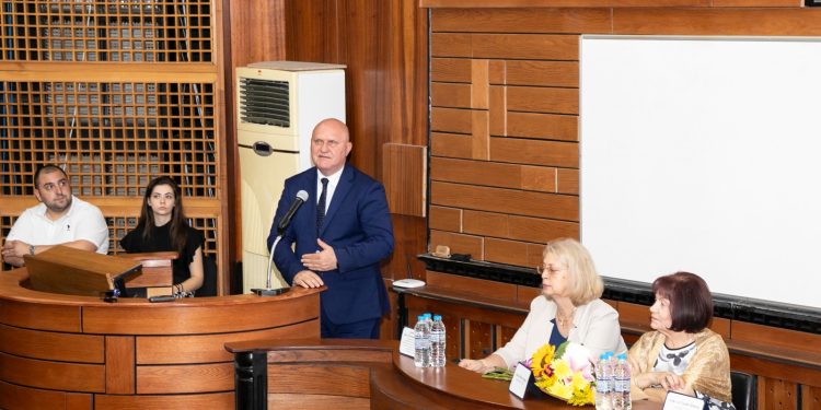 Министър Галин Цоков: Приобщаващото образование е водеща политика в българското училище