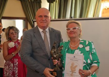 Петя Димитрова-Цанева, председател на УС на Асоциацията на българските училища в чужбина: Неделните училища са центрове на българската общност зад граница