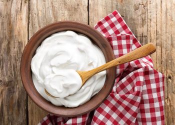 Киселото мляко в градини и училища – само с родни продукти