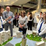 Служебните министри на образованието и науката - проф. Галин Цоков, и на регионалното развитие и благоустройството - Виолета Коритарова.