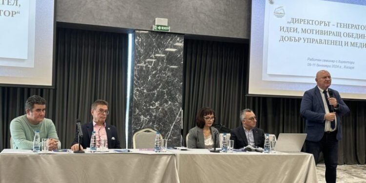 Министър Цоков: Технологиите няма да заменят ролята на лидерите в образователните институции