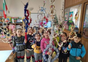 В ОУ „Капитан Петър Пармаков“ – с. Градец, развиват социалните и творческите умения на децата