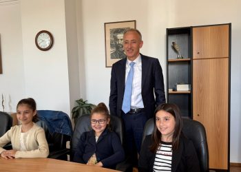 Третокласници написаха книга за доброто