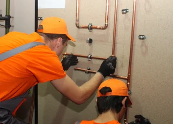 Три нови позиции в Списъка със специалностите от професии с очакван недостиг на пазара на труда