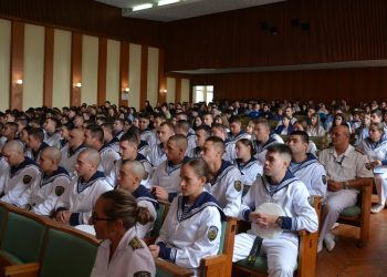 Висшето военноморско училище откри новата учебна година с повече специалности и студенти