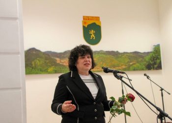 Таня Михайлова поздрави учителите в Тетевен