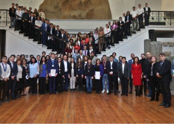 Българските ученици по природни науки спечелиха 97 медала през 2025 г.