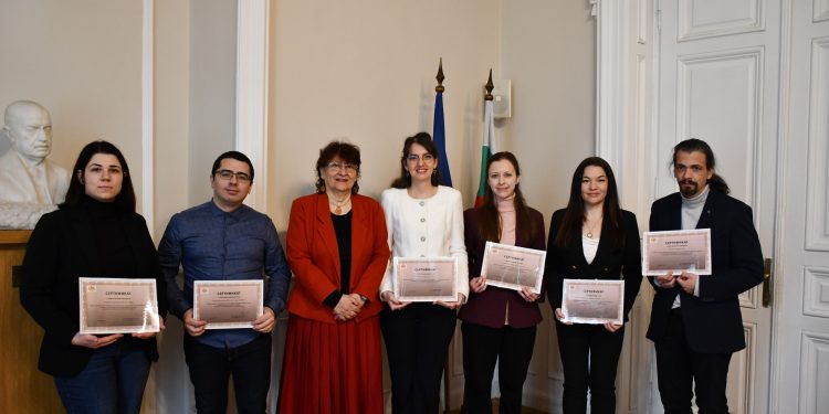 БАН отличи млади учени за публикации в областта на природо-математическите и хуманитарно-социалните науки