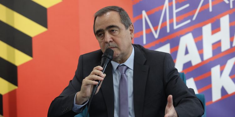 Чл.-кор. Иван Д. Русев, научен редактор на колективната монография „Стопанска история на българите в Османската империя“: Издирването и представянето на нови исторически извори носи удовлетворение