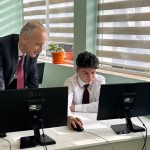 Нови инвестиции за близо 1 милион лева в модeрна STEM среда бяха открити на 8 декември от министъра на образованието и науката Красимир Вълчев в училища в Пазарджик и в пловдивското село Скутаре