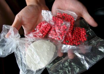 Как се възпитава устойчивост срещу зависимостите